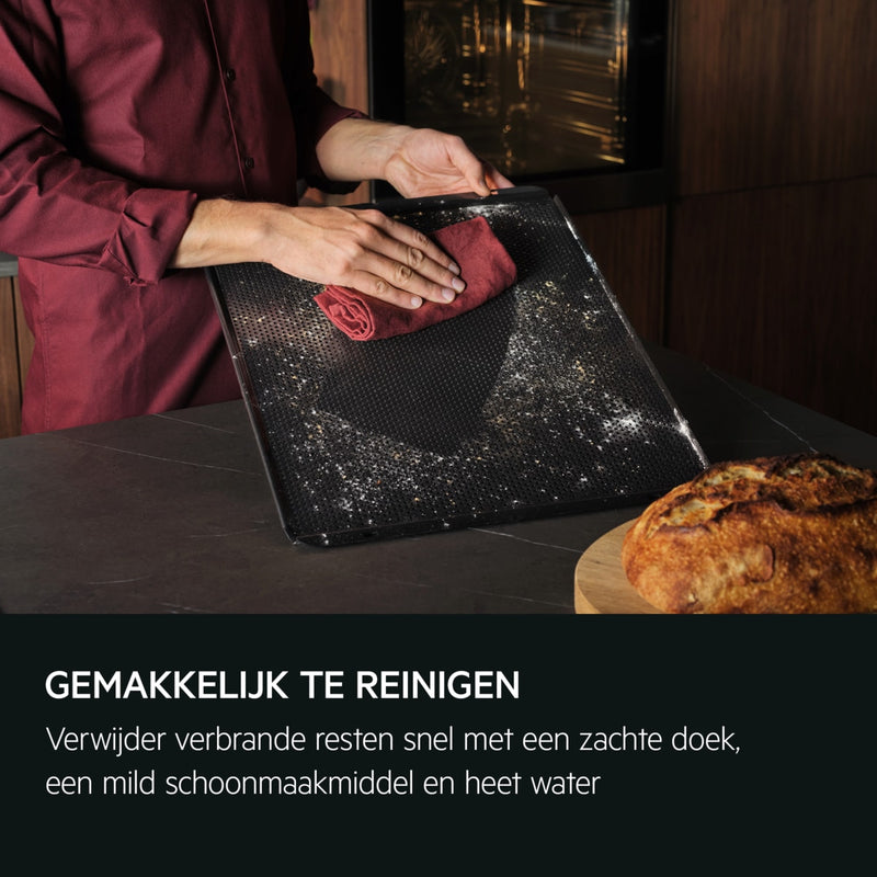 AEG TP9SK821B - 9000 serie -  ProAssist met SteamPro - Combi hetelucht- en stoomoven - 45 cm - Zwart