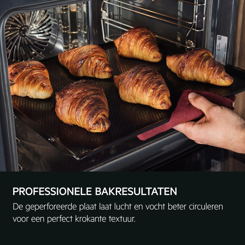 AEG TP9SK821B - 9000 serie -  ProAssist met SteamPro - Combi hetelucht- en stoomoven - 45 cm - Zwart